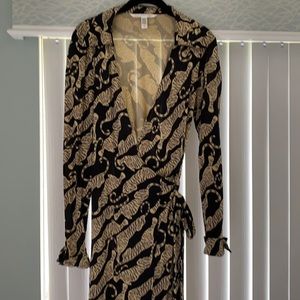 Diane Von Furstenburg Black and Tan wrap dress